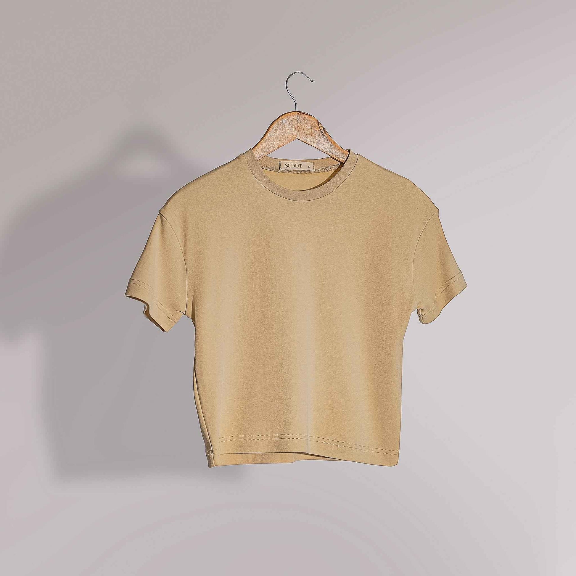 Crop Luxe T-Shirt in Cloud Cream for Breathable Comfort - Sa'adut
