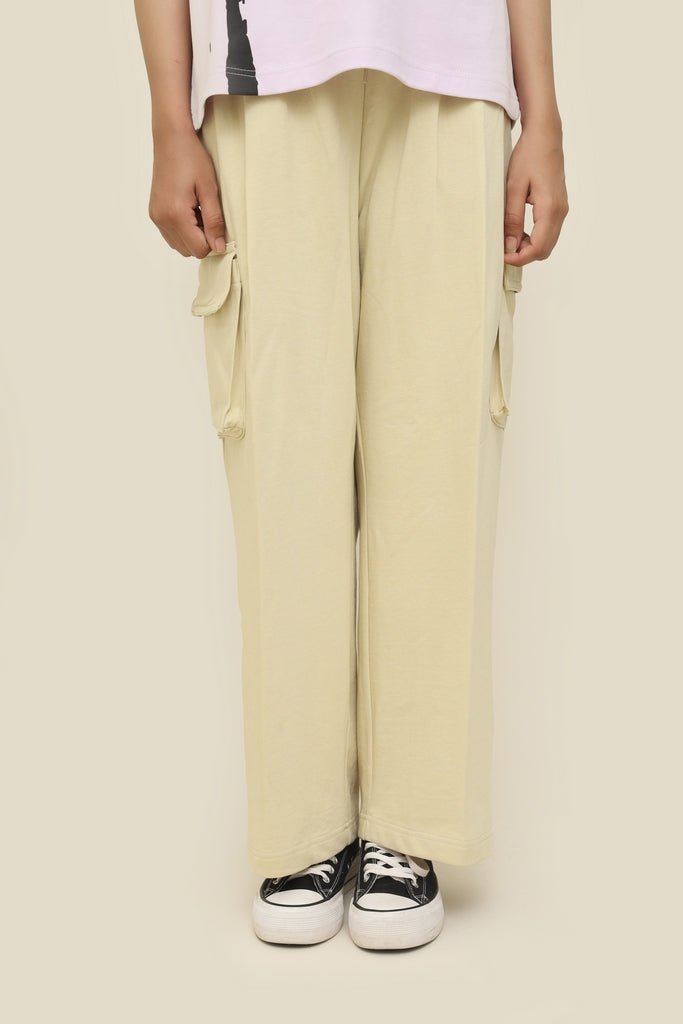 Essential Cargo Travels Cream | Elevated Comfort in Motion - Sa'adut