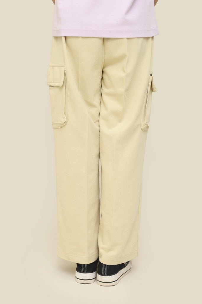 Essential Cargo Travels Cream | Elevated Comfort in Motion - Sa'adut